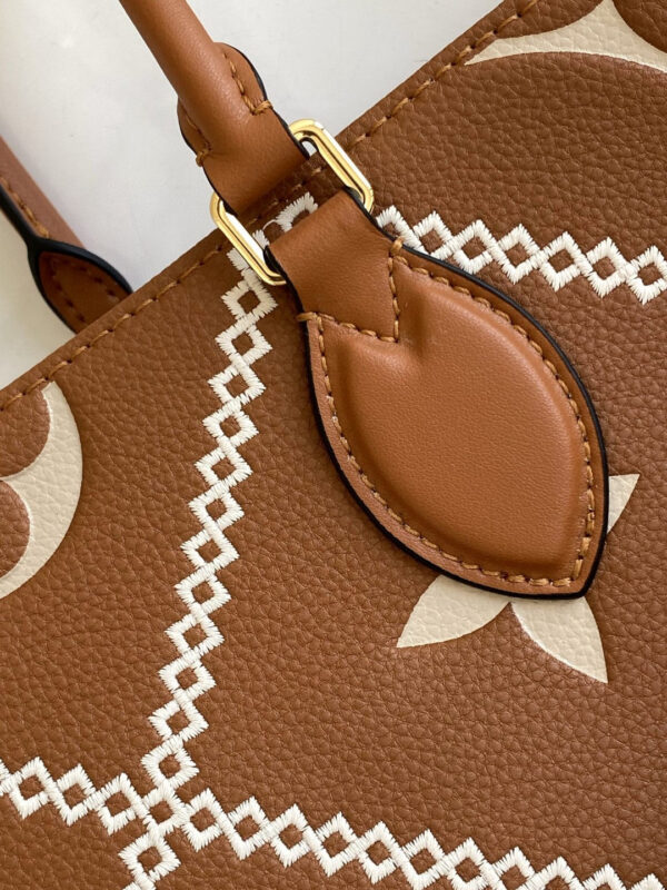 Louis Vuitton M45595 Onthego MM 35cm Brown - Image 7