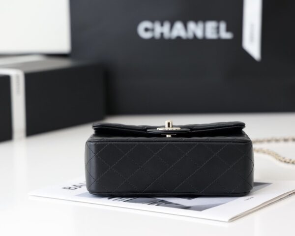 Chanel Mini Flapbag With Top Handle AS2431 20cm Black - Image 4