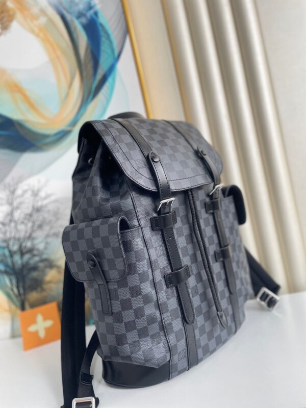 Louis Vuitton Christopher PM 44cm - Image 3