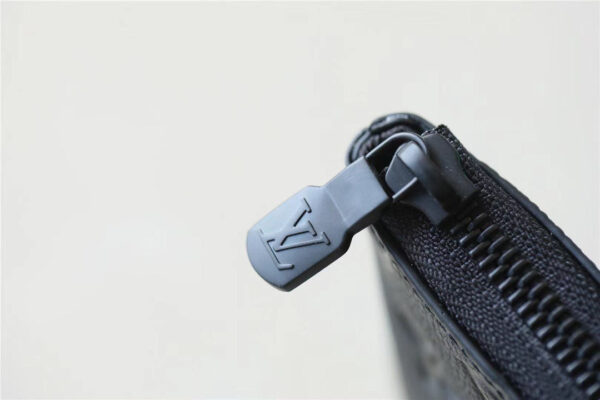 Louis Vuitton Etui De Voyage MM 34cm Black - Image 4