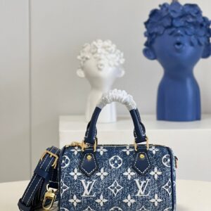 Louis Vuitton Nano Speedy in Monogram 16cm Blue