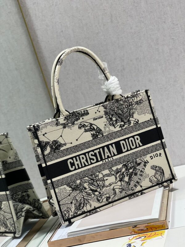 Christina Dior Medium Book Tote Bag 36cm Black/White - Image 9